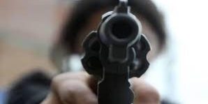 ATENTADO CONTRA EL PUEBLO